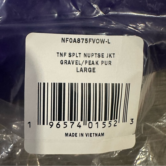 Size L - Supreme x The North Face Split Nutpse Jacket SS24 (NEW) - Picture 5 of 6